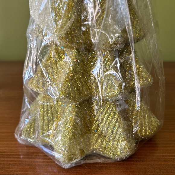 Holiday Tree Candle - Picture 5 of 6